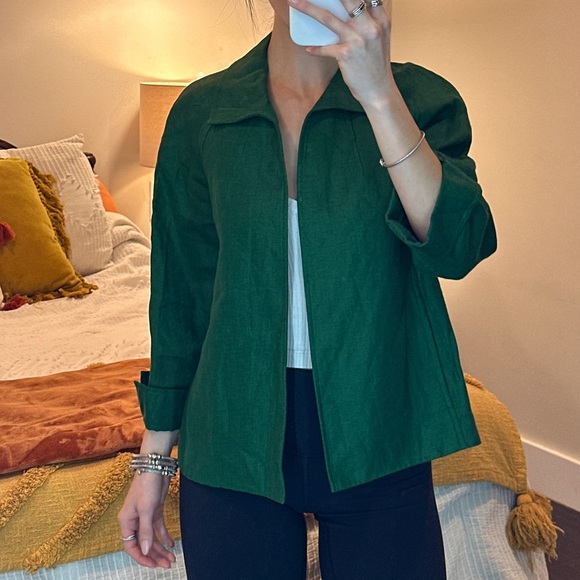 Green Women's linen blazer - Picture 1 of 7